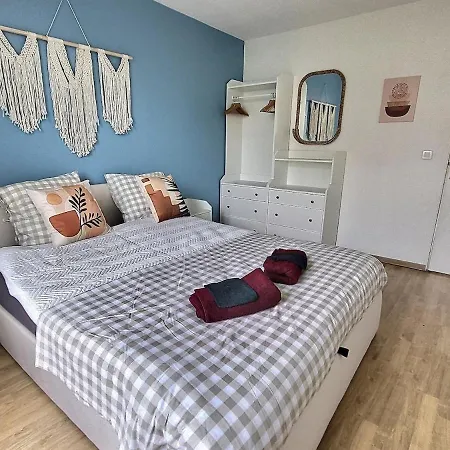 Scandi'nest 2 & Terrace *